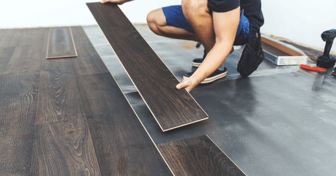 Grade du bois du plancher 