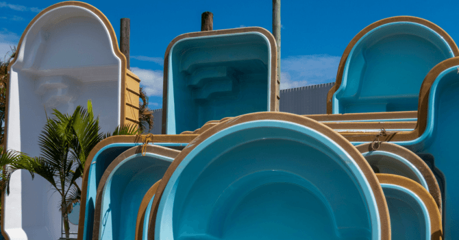 installation et la construction d’une piscine en fibre de verre